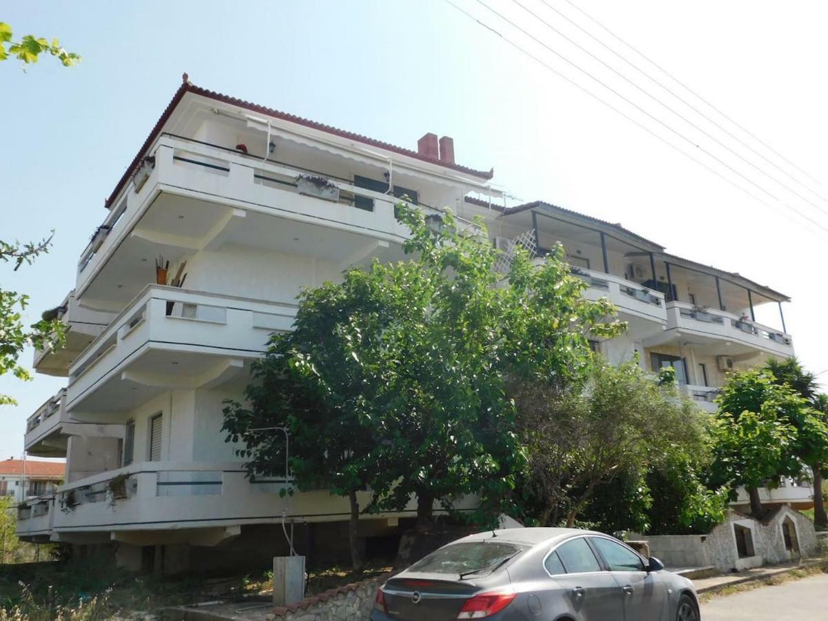 A Bright Home Away From Home Parálion Ástros 외부 사진